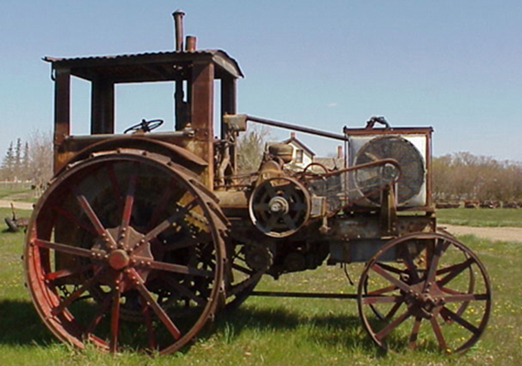 1918 Gas tractor at the Western Development Museum, SK