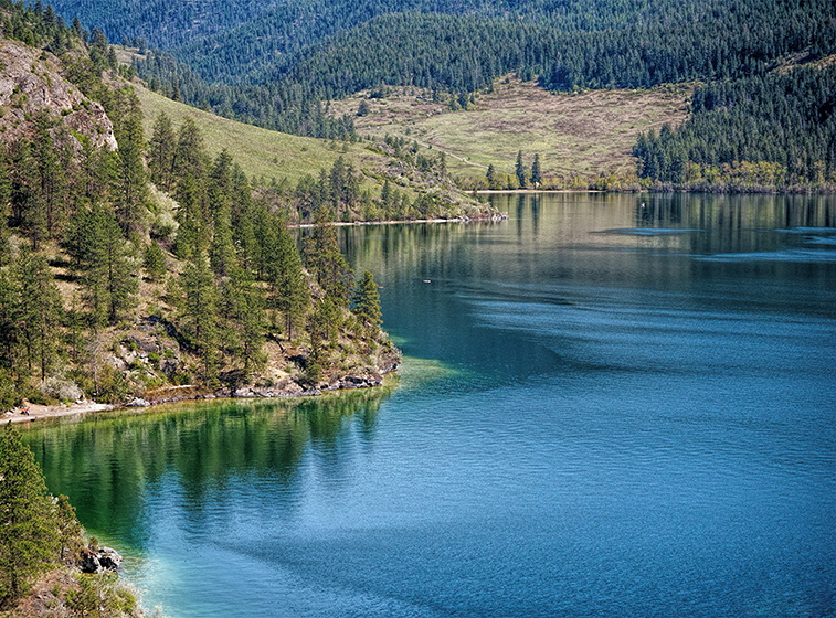 Kalamalka Lake in the Okanagan Valley, BC | Photo: Wikimedia Commons