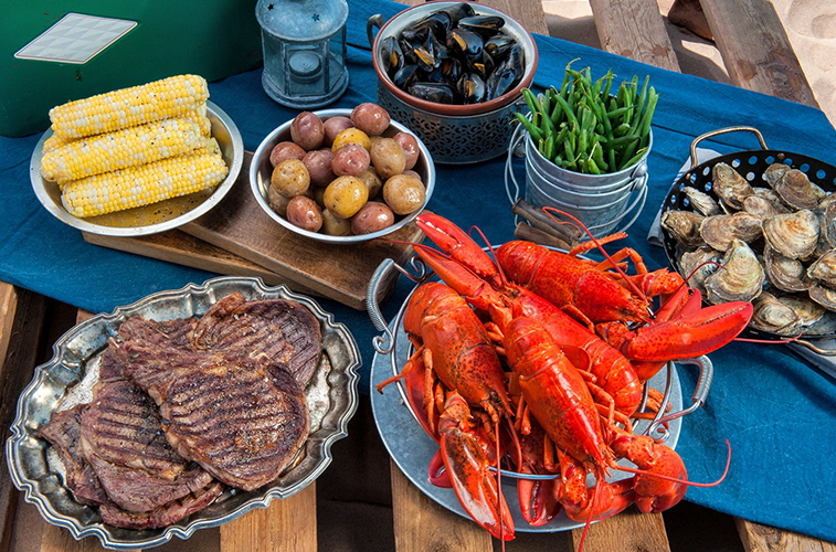 Lobster, oysters, mussels and other boutiful foods from PEI | Photo: Prince Edward Island Tourism on Facebook